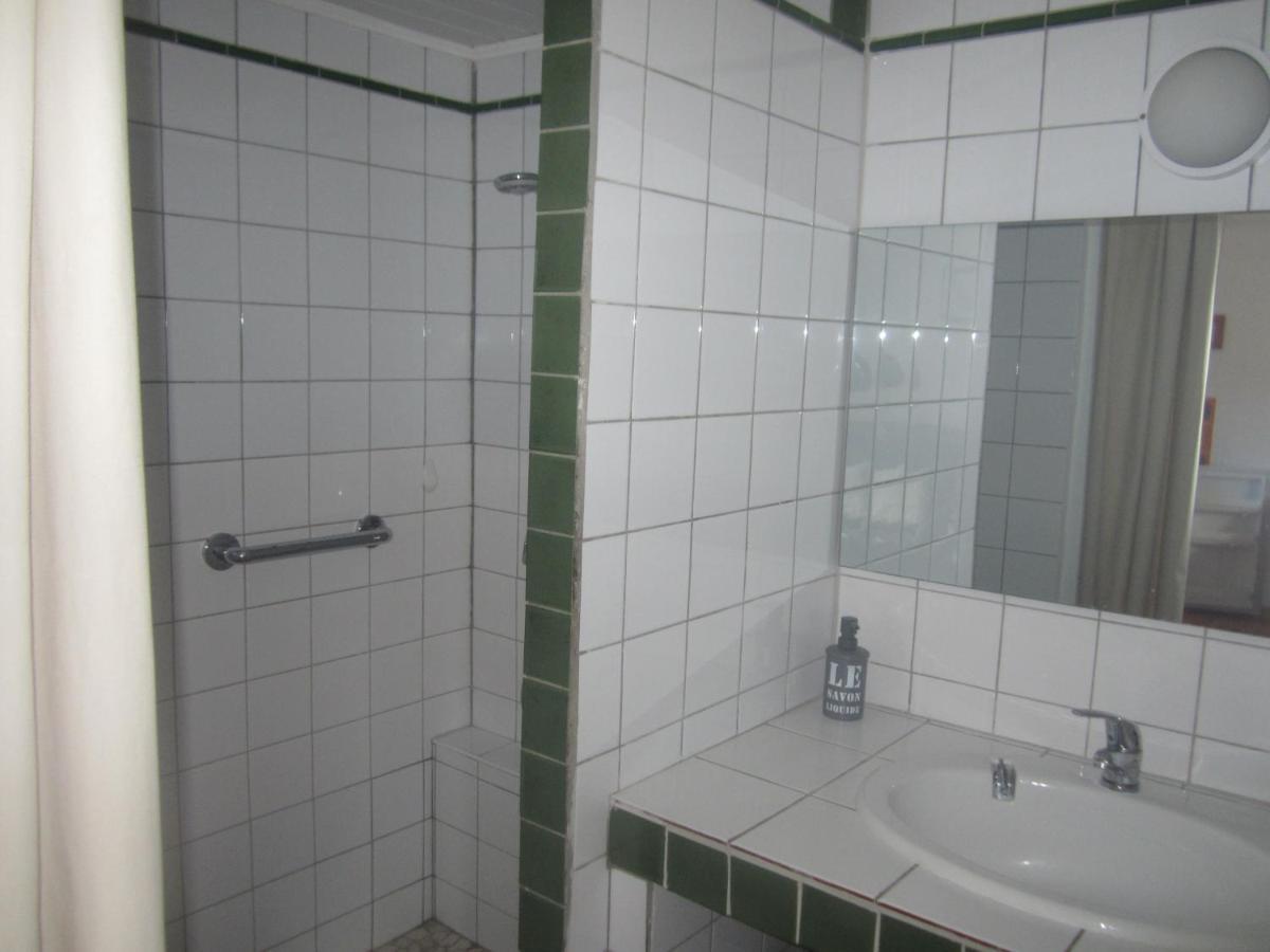 Apartamento Studio Avec Piscine Sur 3000 Metres De Terrain Marcorignan Exterior foto